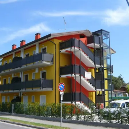 Comfortable Vacation Retreat In A Area Διαμέρισμα *